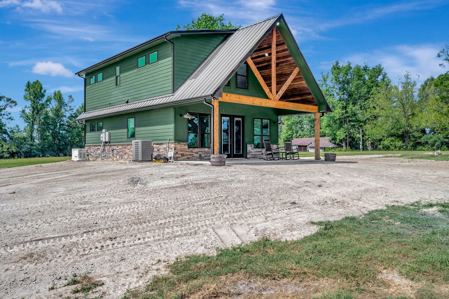 RP-10007 Beaumont Barndominium House Plan
