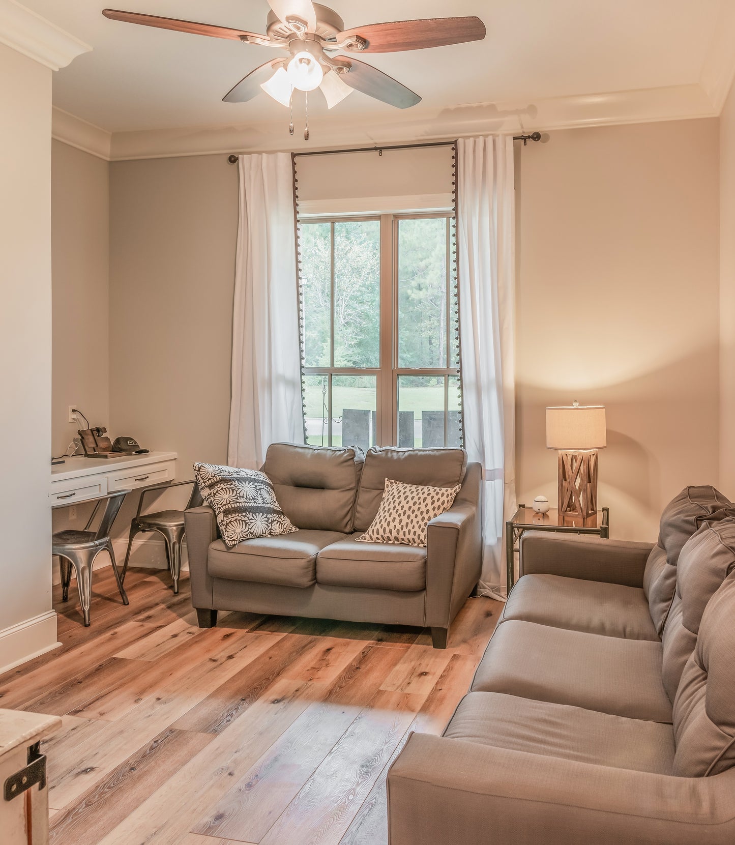 HPZ-26009 Patrick Farmhouse Plan