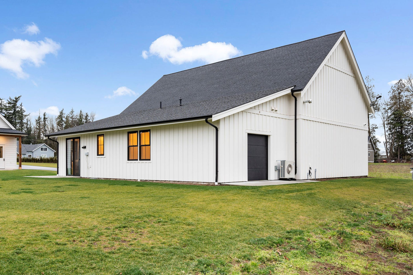 JRW-10005 Nelson Barndominium House Plan
