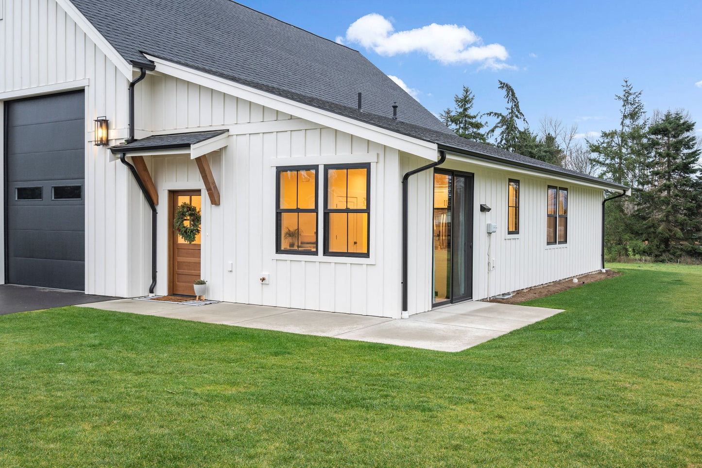 JRW-10005 Nelson Barndominium House Plan