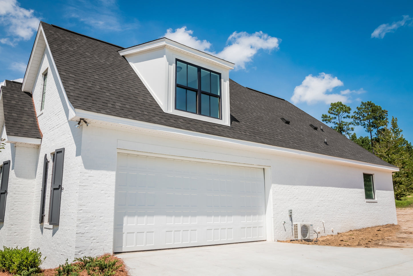 HPZ-26018 Martin Farmhouse Plan