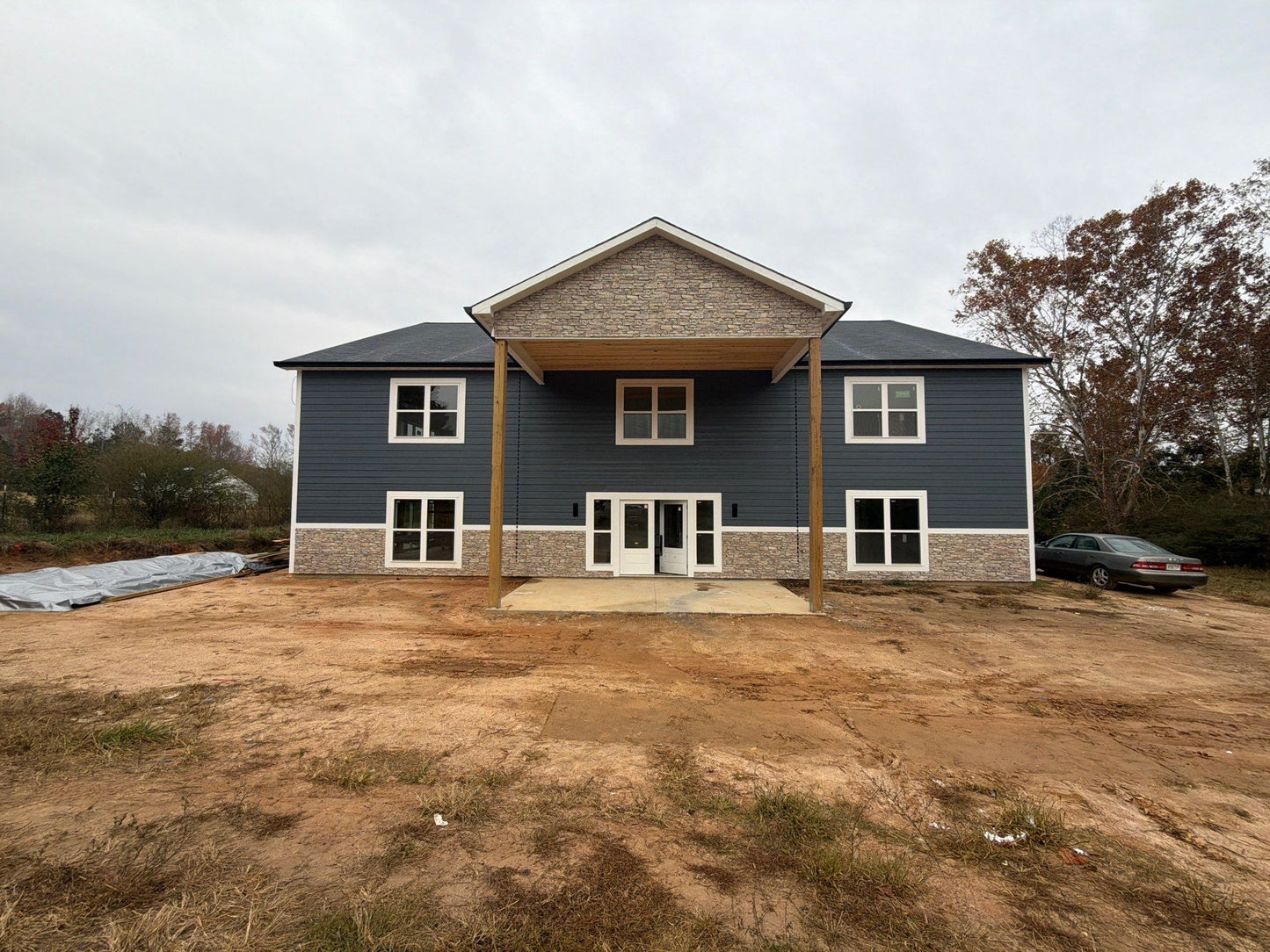 LP-1018 Woodlands Barndominium House Plans