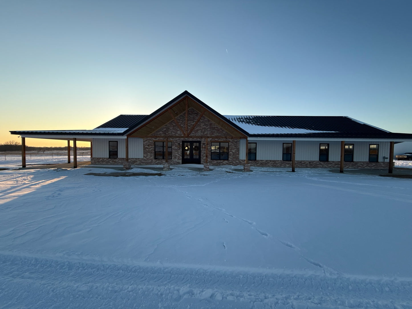 LP-2802 Marcus Barndominium House Plans