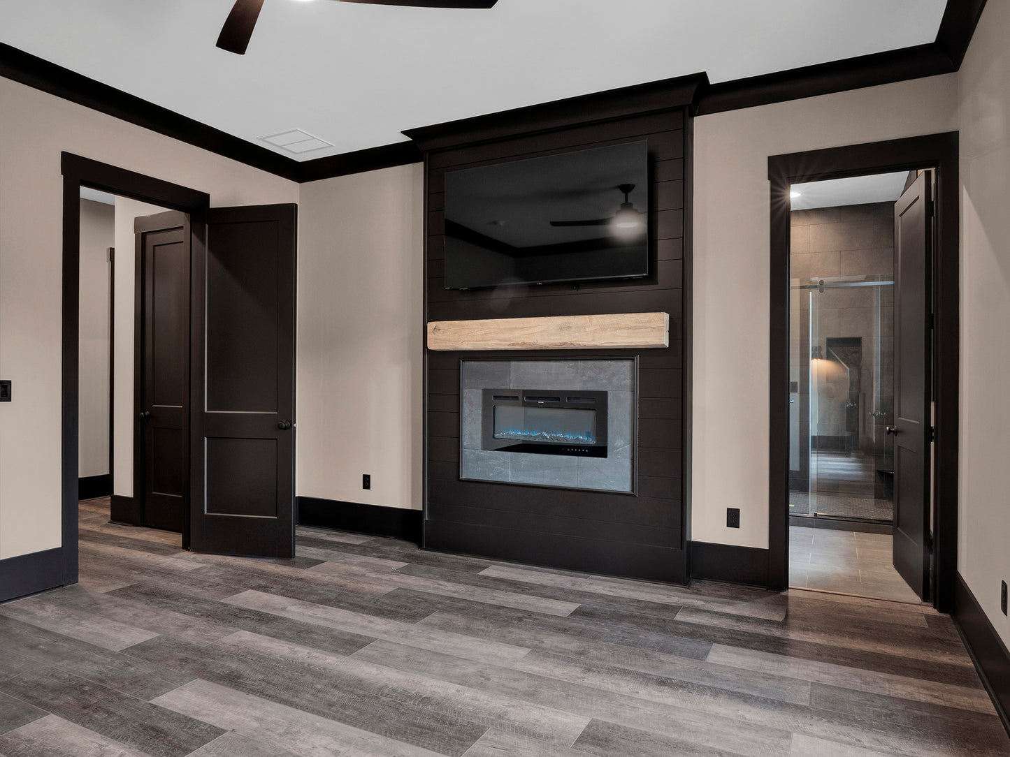 HPZ-22014 Craig Barndominium House Plan