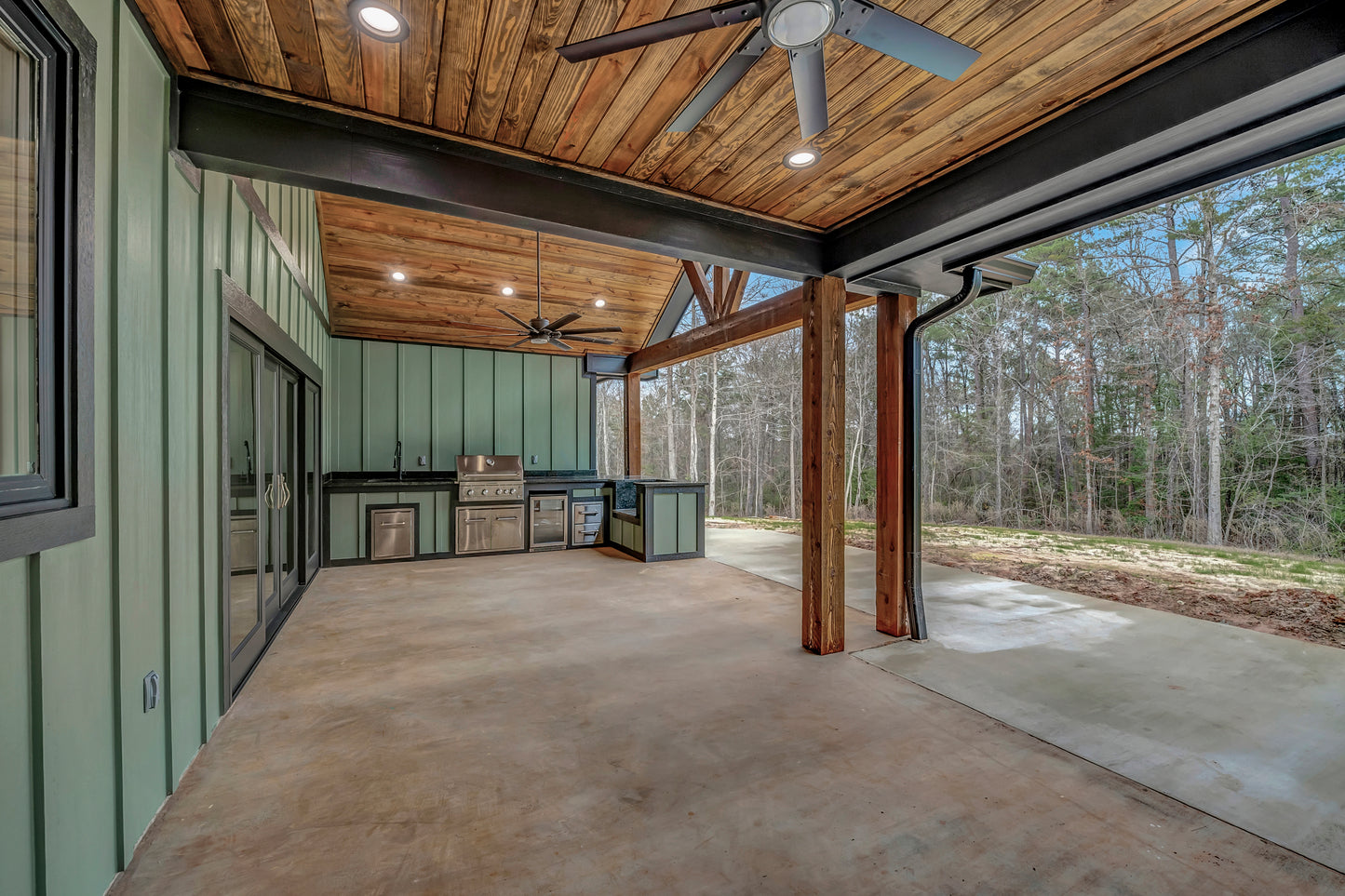 RP-10006 Allen Barndominium House Plan