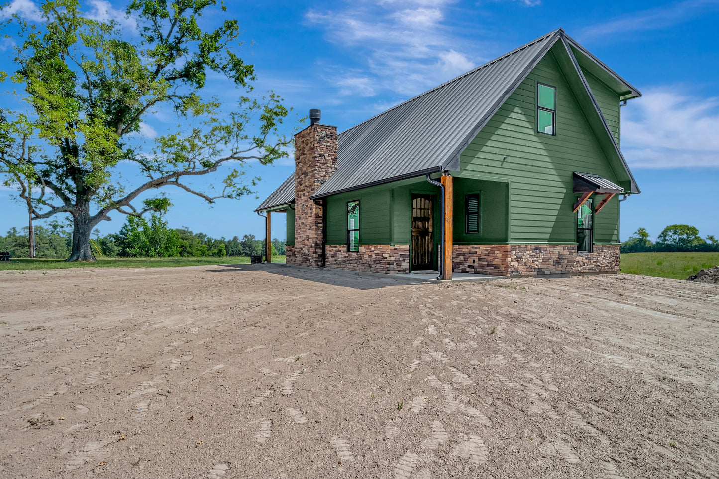 RP-10007 Beaumont Barndominium House Plan
