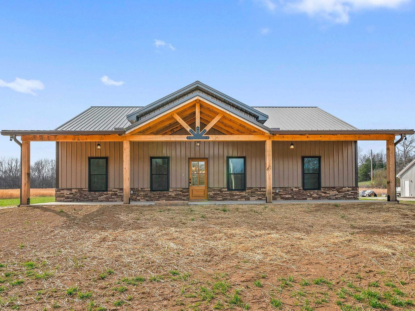 BK-2401 Sylvan Barndominium Kit